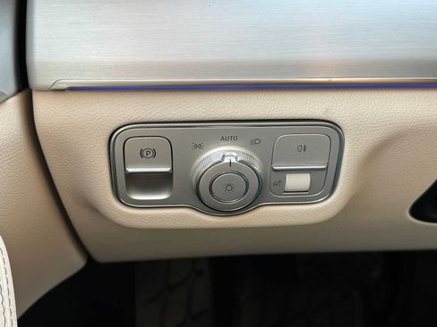 Used 2026 Mercedes-Benz GLE 350 4MATIC image 36