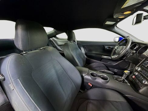 Used 2015 Ford Mustang GT RWD image 27