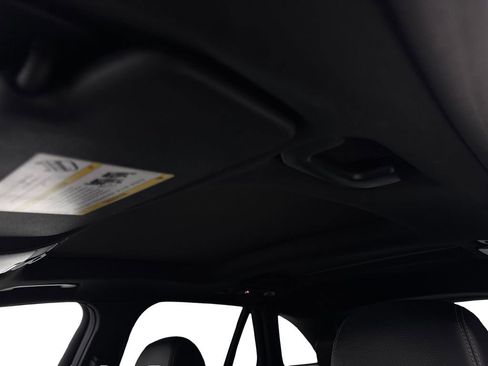 Used 2022 Mercedes-Benz GLC 300 4MATIC image 67