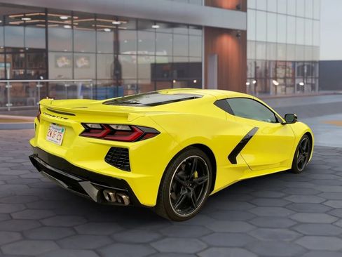 Used 2022 Chevrolet Corvette Premium Cpe w/ 3LT RWD image 3