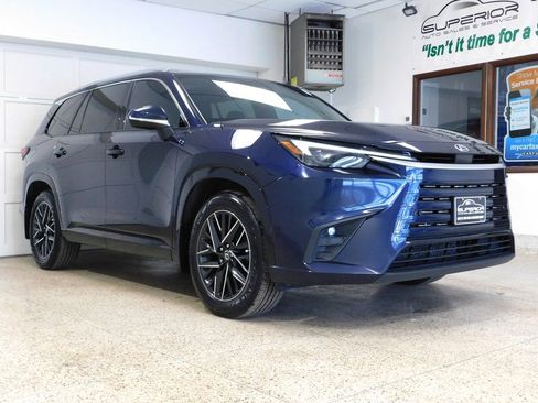 Used 2024 Lexus TX 350 AWD image 3