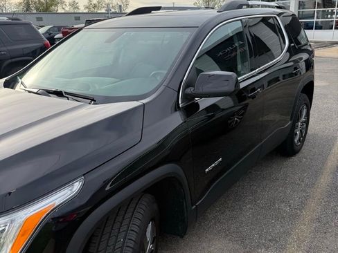 Used 2017 GMC Acadia SLT image 5