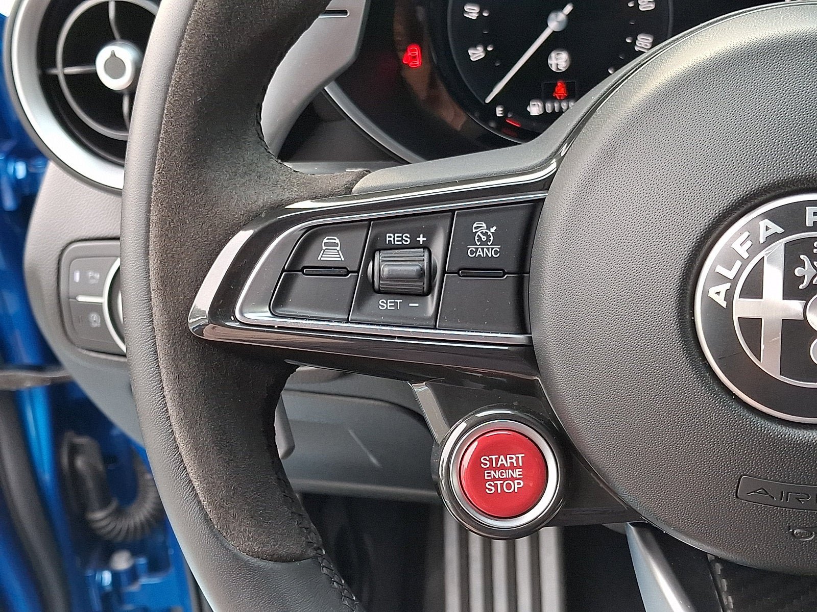Used 2024 Alfa Romeo Giulia Quadrifoglio RWD image 22