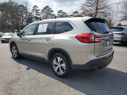 Used 2019 Subaru Ascent Premium w/ Popular Package #1 AWD/4WD image 7