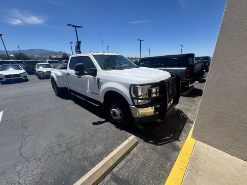 Used 2019 Ford F350 XLT AWD/4WD image 7