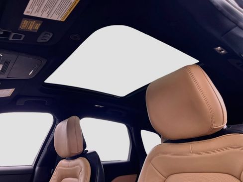 Used 2023 Lincoln Corsair Reserve FWD image 22