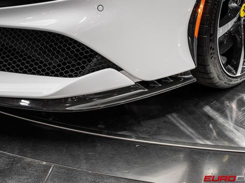Used 2024 Ferrari SF90 Spider AWD/4WD image 17