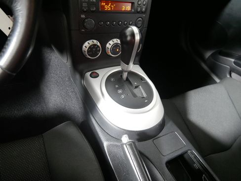 Used 2006 Nissan 350Z Enthusiast w/ (K96) Aerodynamics Pkg RWD image 24
