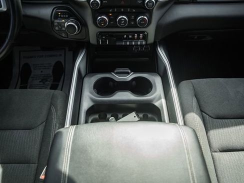 Used 2022 RAM 1500 Big Horn AWD/4WD image 34