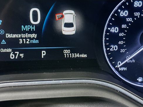 Used 2019 Toyota Avalon Limited image 19