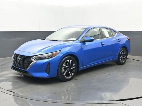 Used 2024 Nissan Sentra SV FWD image 23