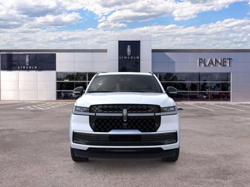 New 2026 Lincoln Navigator Reserve w/ Jet Appearance Package AWD/4WD image 6