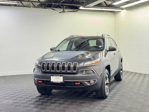 Used 2015 Jeep Cherokee Trailhawk w/ Leather Interior Group image 1