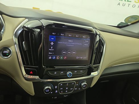 Used 2023 Chevrolet Traverse LT AWD/4WD image 20