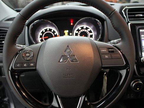 New 2026 Mitsubishi Outlander Sport LE image 8