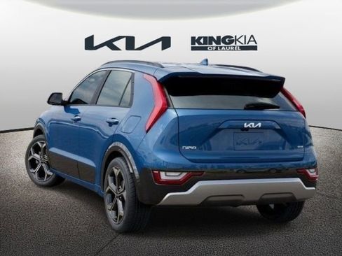 New 2026 Kia Niro SX Touring FWD image 4