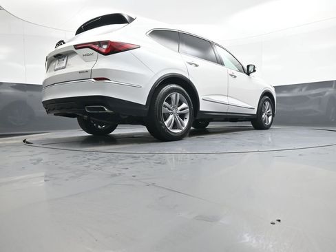 Certified 2023 Acura MDX SH-AWD image 32