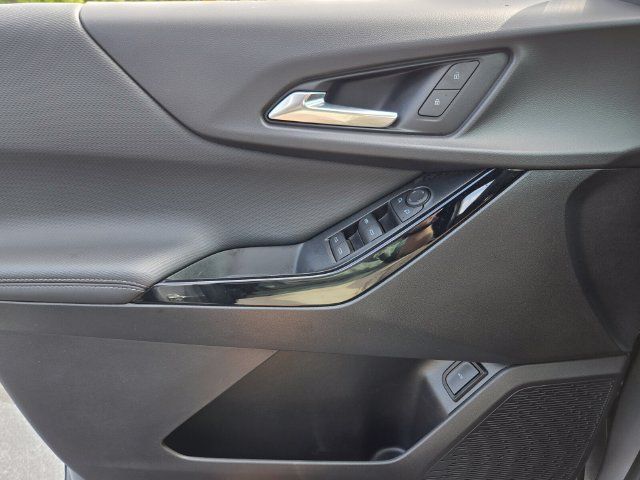 Used 2025 Chevrolet Equinox LT w/ Convenience Package II FWD image 36