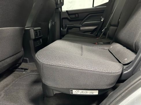 Used 2025 Toyota 4Runner SR5 image 43