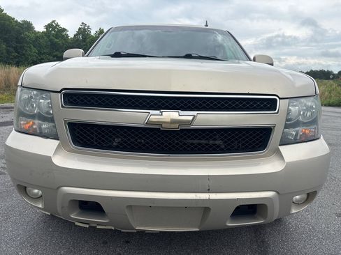 Used 2010 Chevrolet Tahoe LT RWD image 8