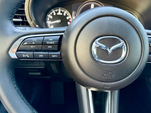 Used 2025 MAZDA MAZDA3 s FWD image 30