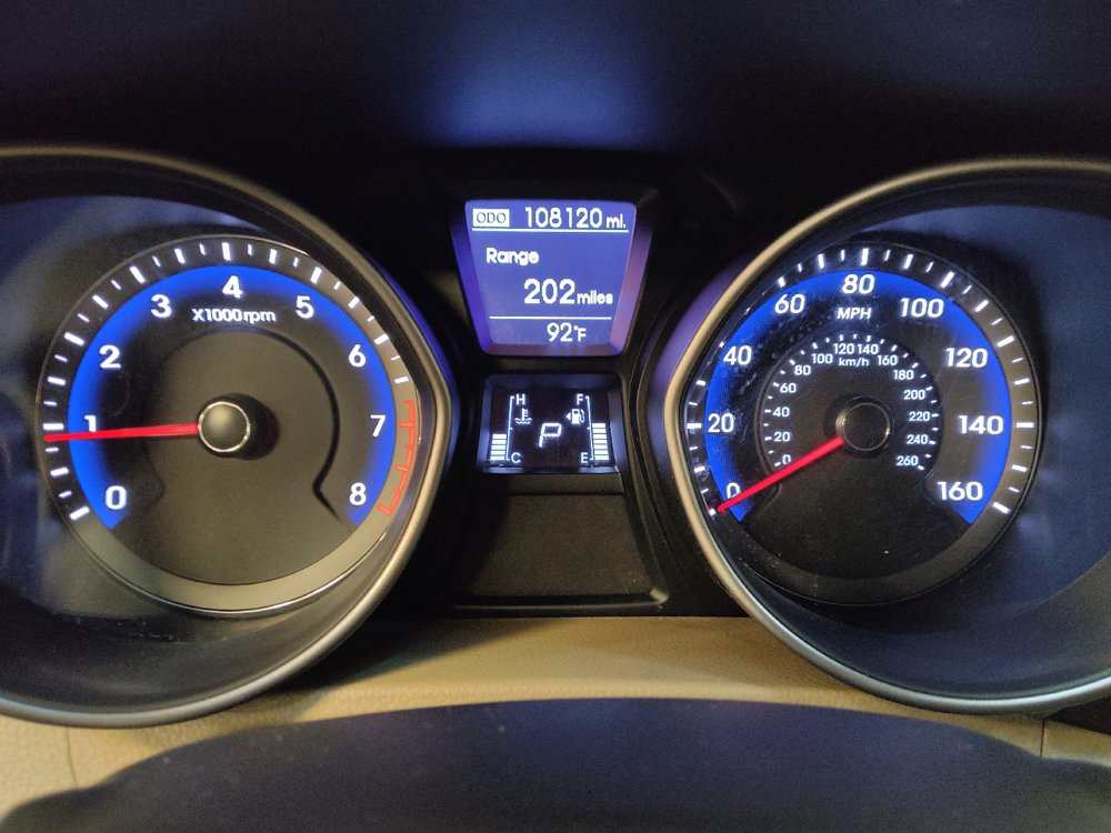 Used 2016 Hyundai Elantra GT FWD image 23