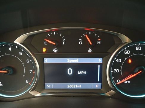 Used 2023 Chevrolet Traverse LT AWD/4WD image 20
