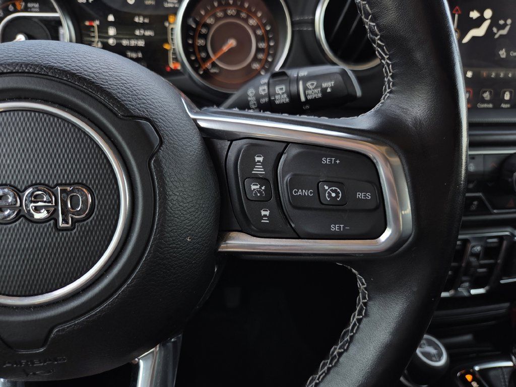 Used 2022 Jeep Wrangler Unlimited Sahara w/ Cold Weather Group AWD/4WD image 27