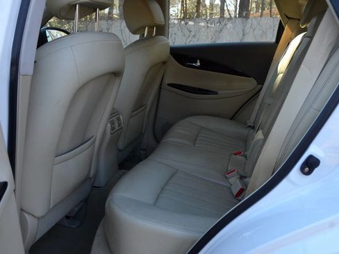 Used 2014 INFINITI QX50 Journey w/ Premium Package image 14
