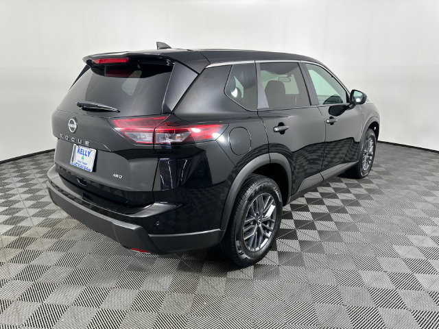 Used 2024 Nissan Rogue S AWD/4WD image 22