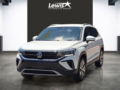 Used 2024 Volkswagen Taos SE