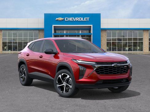 New 2026 Chevrolet Trax RS w/ Sunroof Package FWD image 7