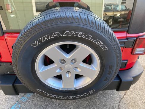 Used 2008 Jeep Wrangler X image 17