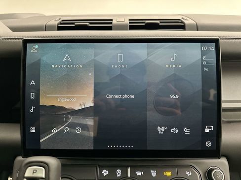 New 2026 Land Rover Defender 110 V8 image 14