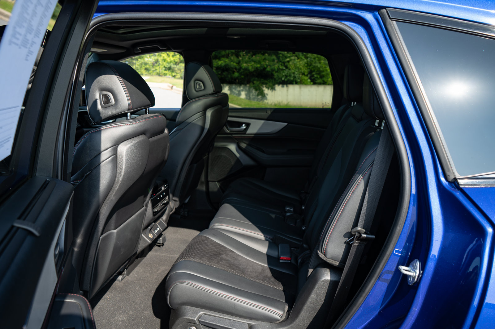 Used 2022 Acura MDX A-Spec AWD/4WD image 19