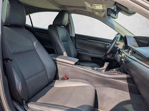 Used 2017 Lexus ES 350 w/ Premium Package FWD image 21