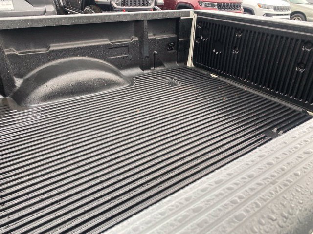 Used 2017 Nissan Frontier SV RWD image 11