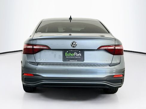 Used 2022 Volkswagen Jetta SE FWD image 7