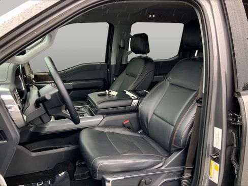 Used 2022 Ford F150 Lariat AWD/4WD image 9