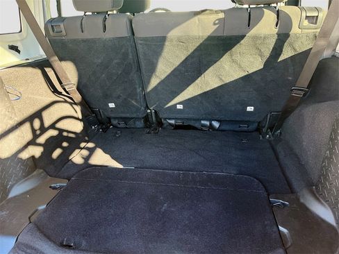 Used 2016 Jeep Wrangler Unlimited Sahara w/ Connectivity Group image 24