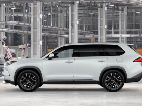 New 2026 Toyota Grand Highlander AWD Hybrid image 4