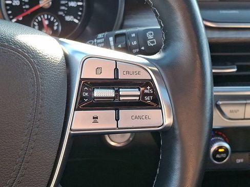 Used 2022 Kia Telluride SX w/ SX Prestige Package image 28