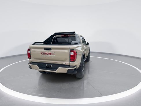 Used 2023 GMC Canyon AT4 w/ LPO, Sports Bar Package image 8