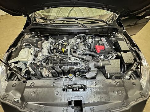 Used 2024 Nissan Altima 2.5 SV FWD image 48