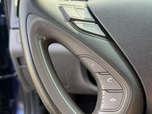 Used 2014 Hyundai Sonata GLS FWD image 12