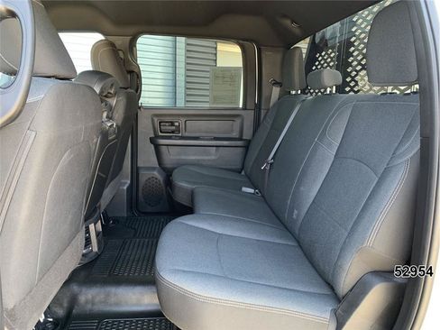 Used 2023 RAM 5500 Tradesman w/ Chrome Appearance Group AWD/4WD image 23