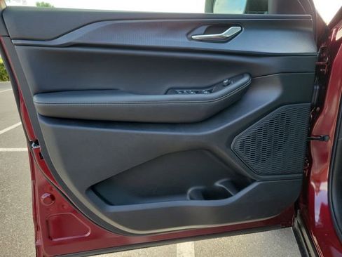 New 2026 Jeep Grand Cherokee Laredo image 17