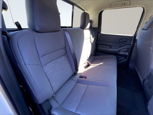 New 2026 Nissan Frontier S image 10