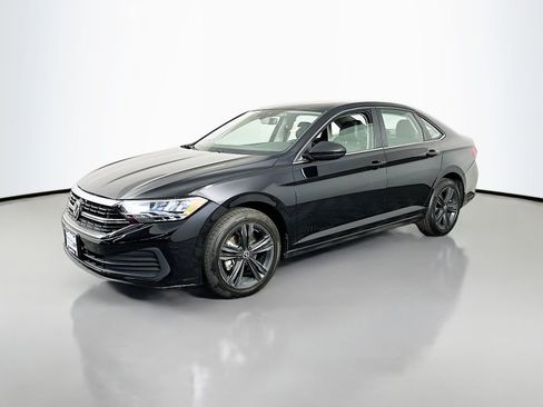 Used 2024 Volkswagen Jetta SE FWD image 5