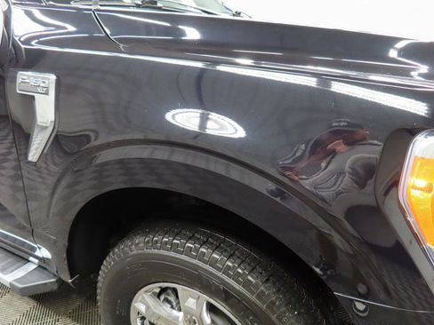 Used 2023 Ford F150 XLT w/ XTR Package image 29